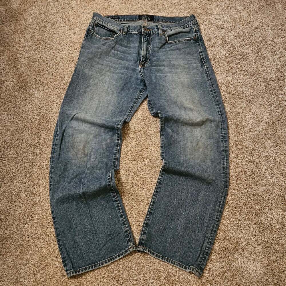 Lucky Brand 363 Vintage Straight Size 34x30 Blue Jeans